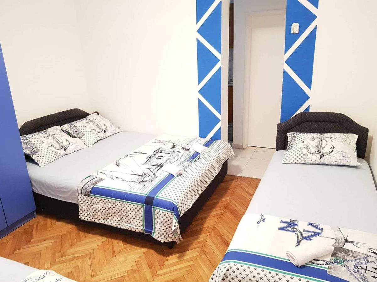 Montenegro Apartments - Private Beach Котор Екстер'єр фото