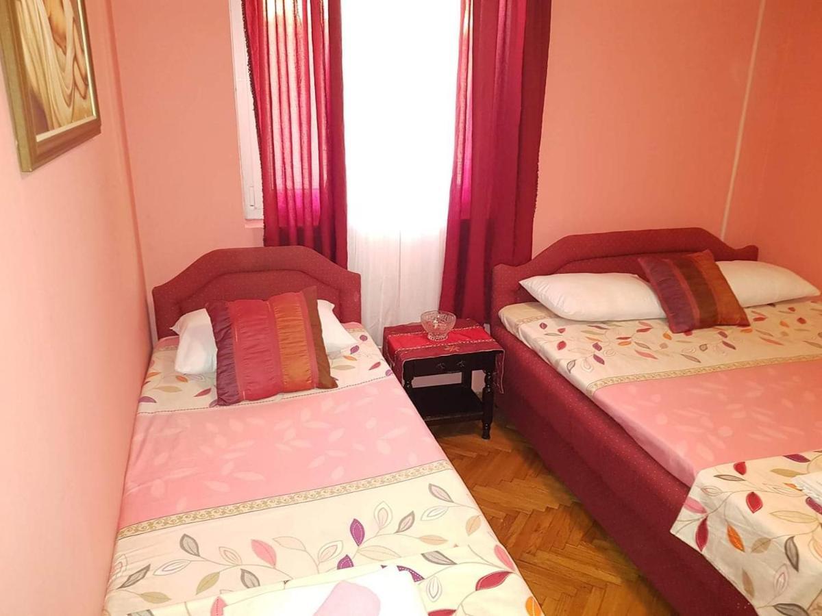 Montenegro Apartments - Private Beach Котор Екстер'єр фото