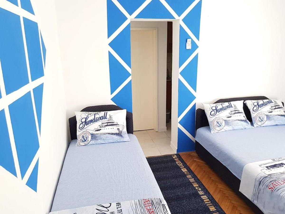 Montenegro Apartments - Private Beach Котор Екстер'єр фото